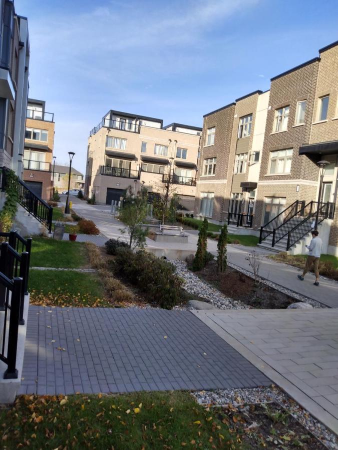 Wateridge Luxury Condos Ottawa Buitenkant foto